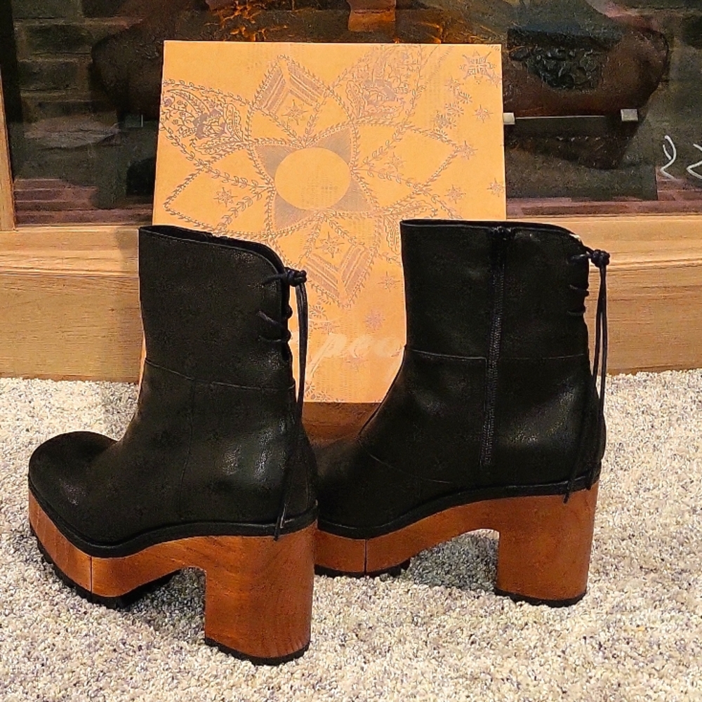 Kenna Platform Clog Boots Freepeople